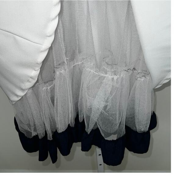 Underwraps Nightingale Nurse Costume Dress White w/ Navy Trim Size M (AS IS) - Picture 7 of 17